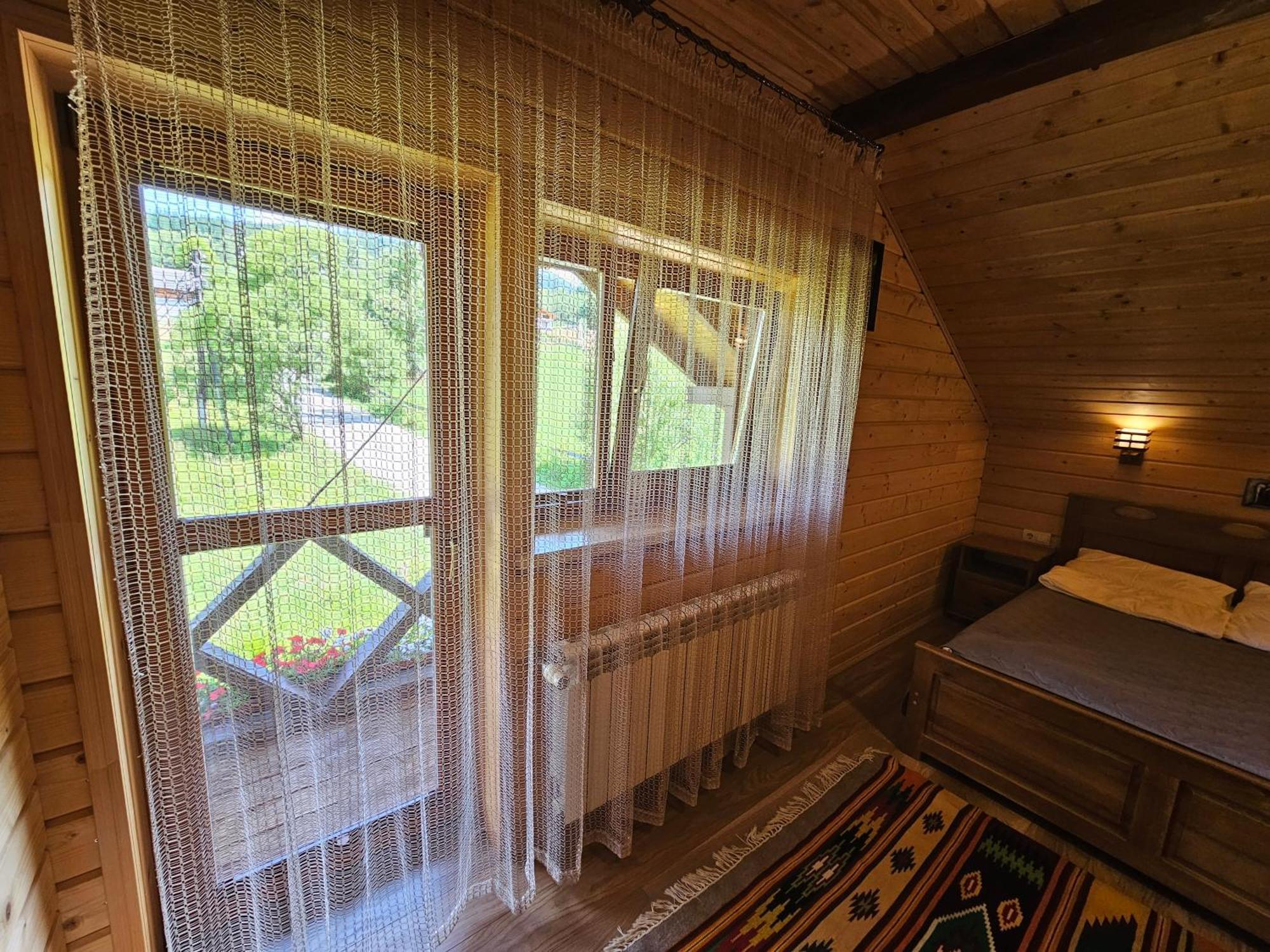 Guesthouse Kolo Druziv Tatarów Zewnętrze zdjęcie