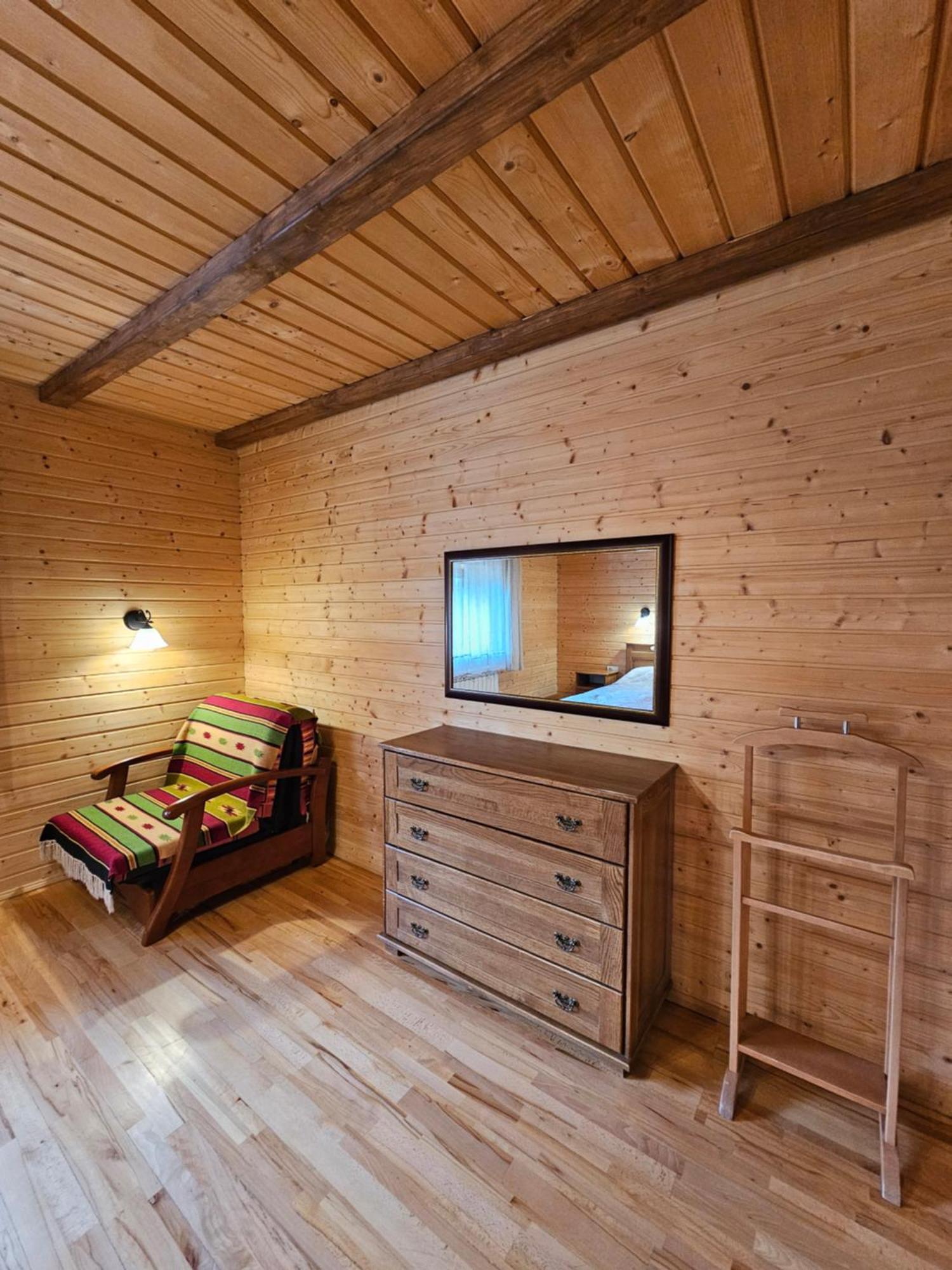 Guesthouse Kolo Druziv Tatarów Zewnętrze zdjęcie