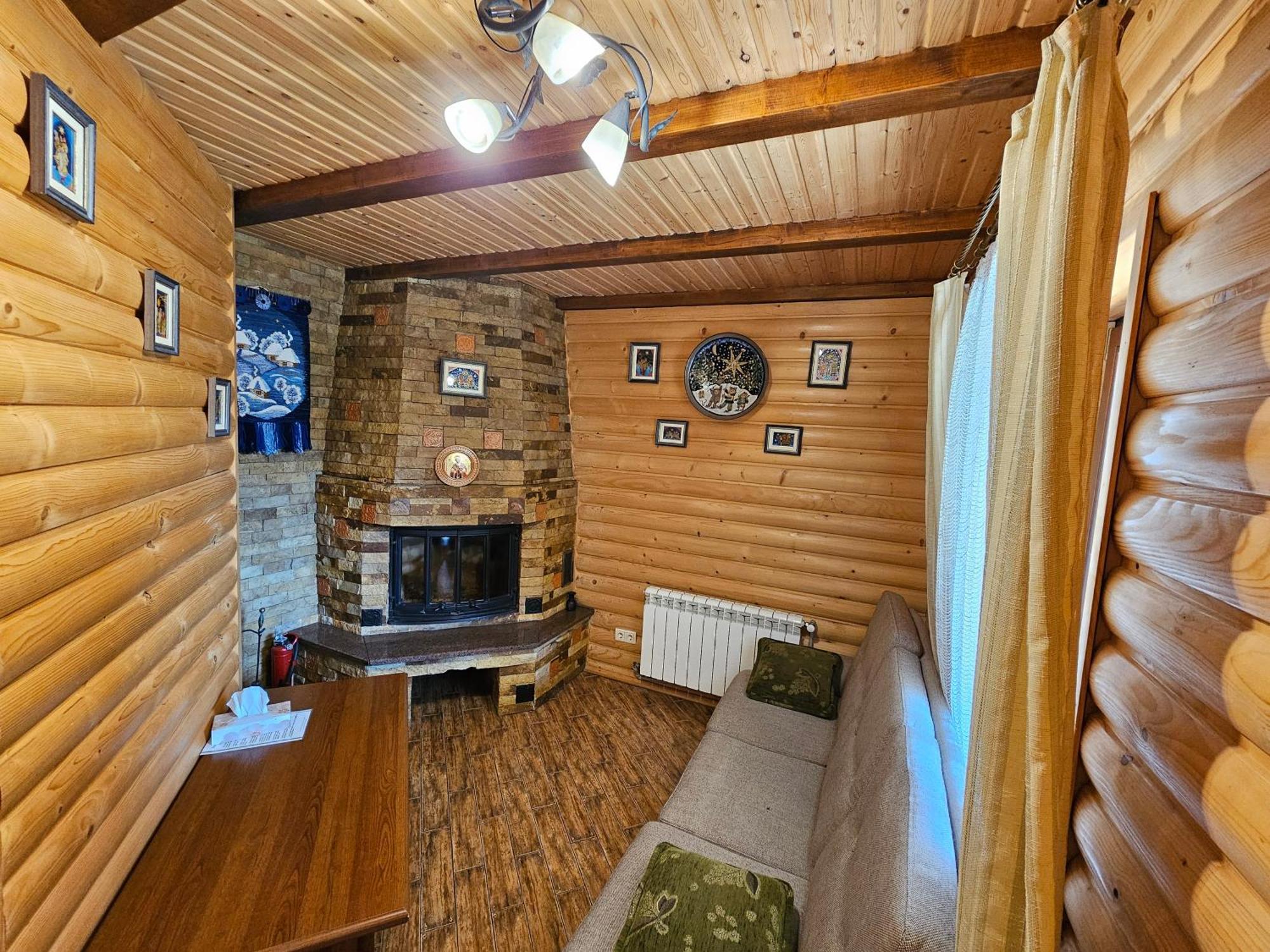 Guesthouse Kolo Druziv Tatarów Zewnętrze zdjęcie