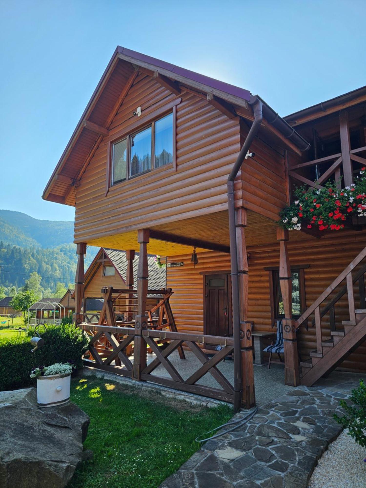 Guesthouse Kolo Druziv Tatarów Zewnętrze zdjęcie