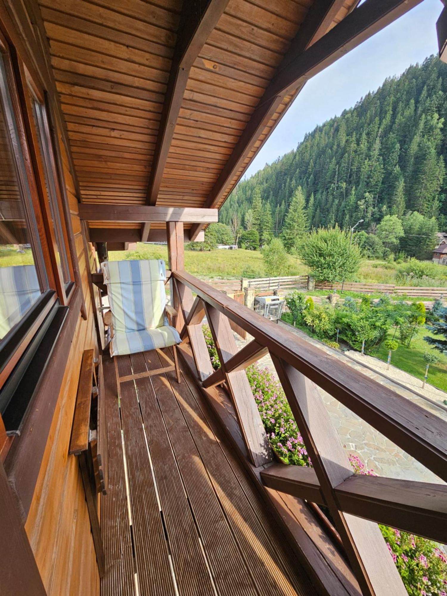 Guesthouse Kolo Druziv Tatarów Zewnętrze zdjęcie