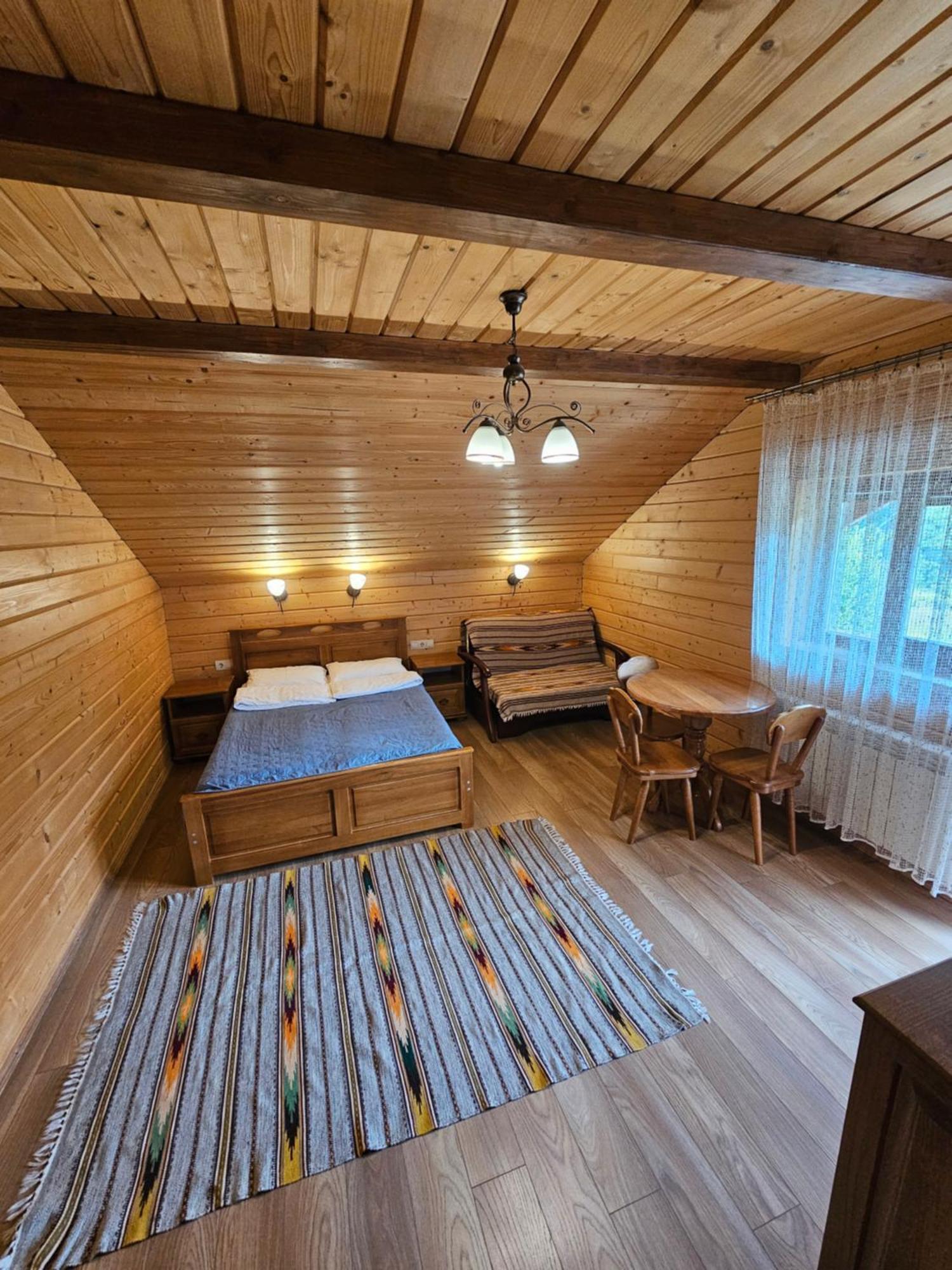 Guesthouse Kolo Druziv Tatarów Zewnętrze zdjęcie